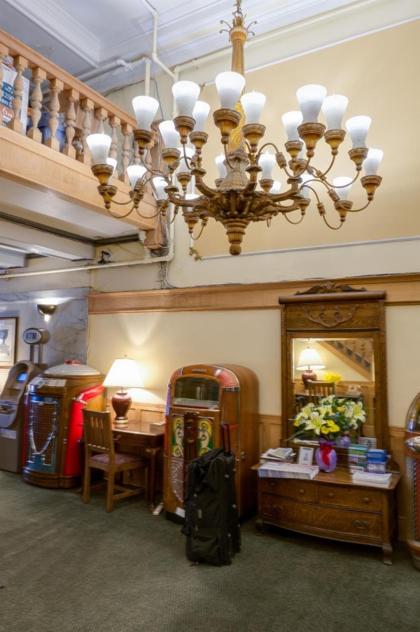 Aida Plaza Hotel Main image